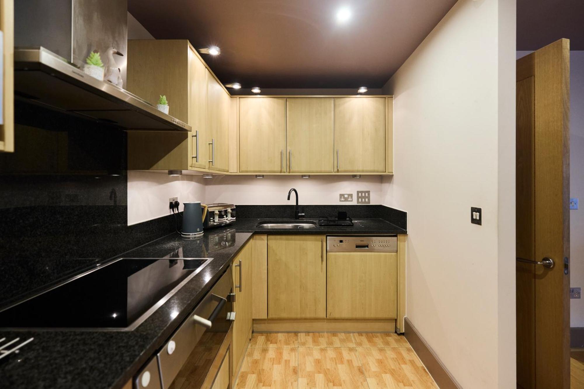 The Vauxhall Hideout - Comfy 2Bdr Flat With Balcony Londra Exterior foto