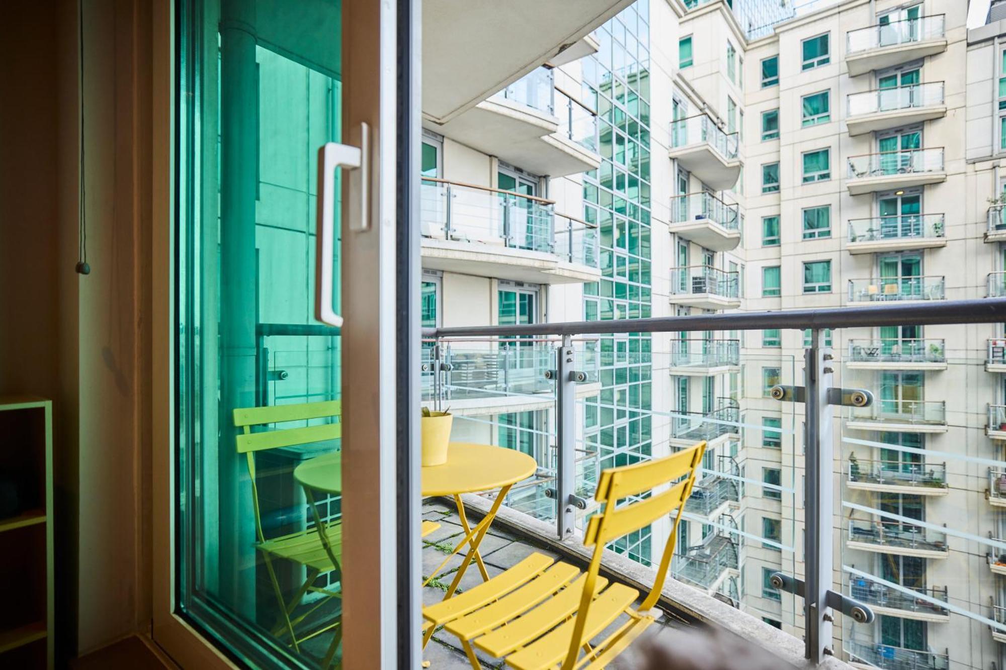 The Vauxhall Hideout - Comfy 2Bdr Flat With Balcony Londra Exterior foto