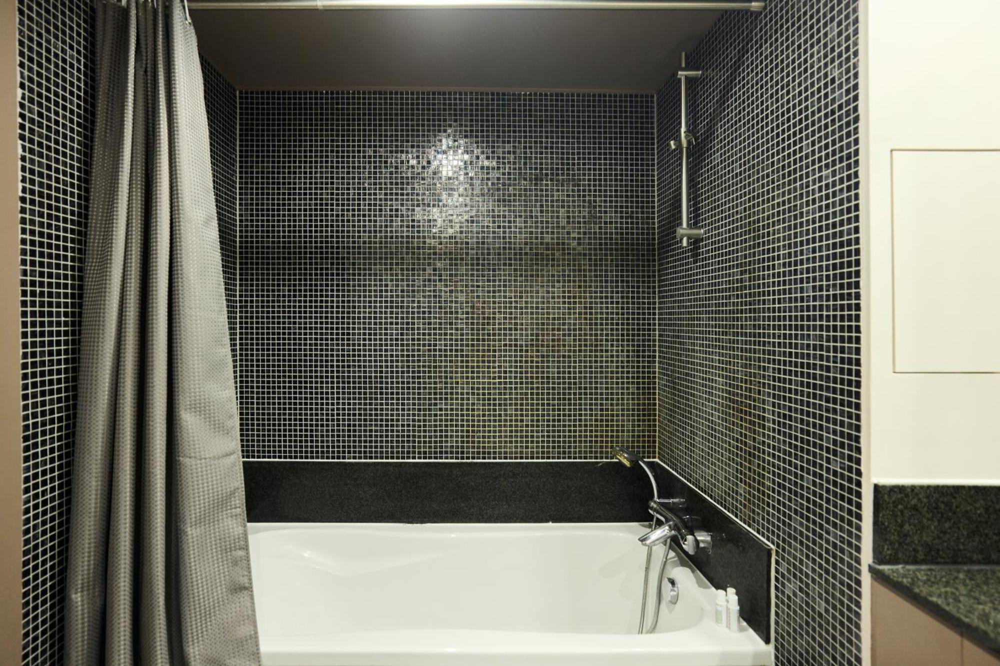 The Vauxhall Hideout - Comfy 2Bdr Flat With Balcony Londra Exterior foto